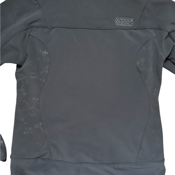 Outdoor Research Women's Small Black Ventia Hybrid Softshell Rain Jacket - Picture 6 of 7